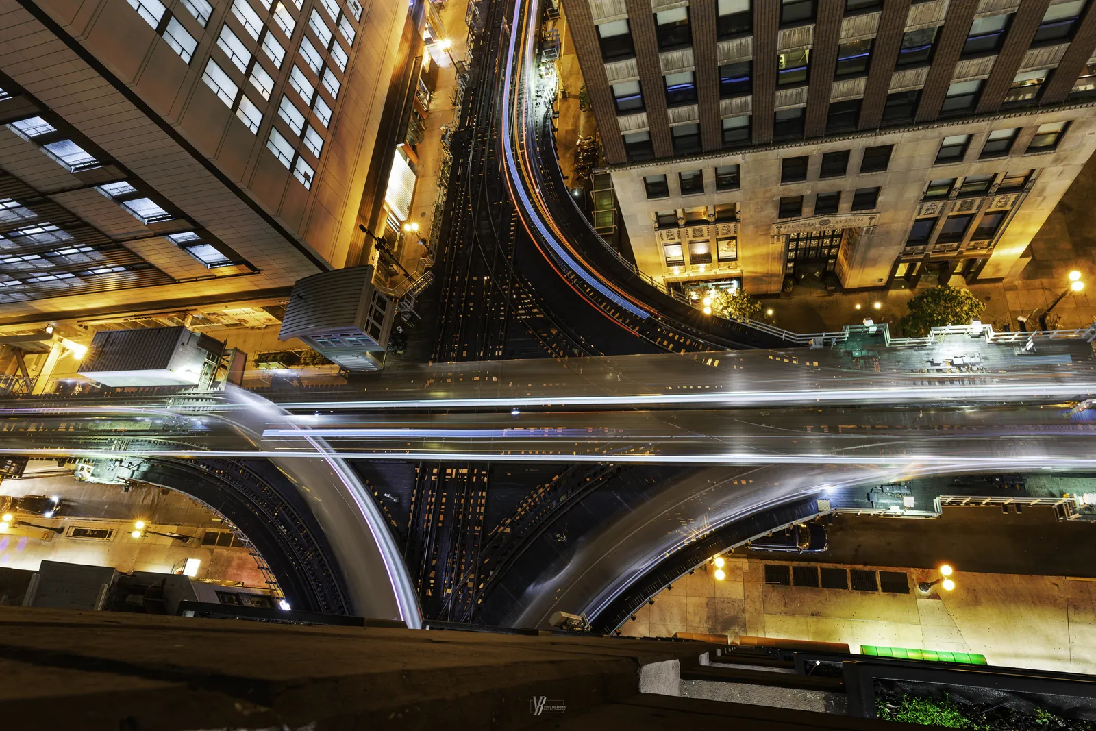 Crossroads Vertigo, Chicago, Illinois, photograph by Yaniv Bekerman