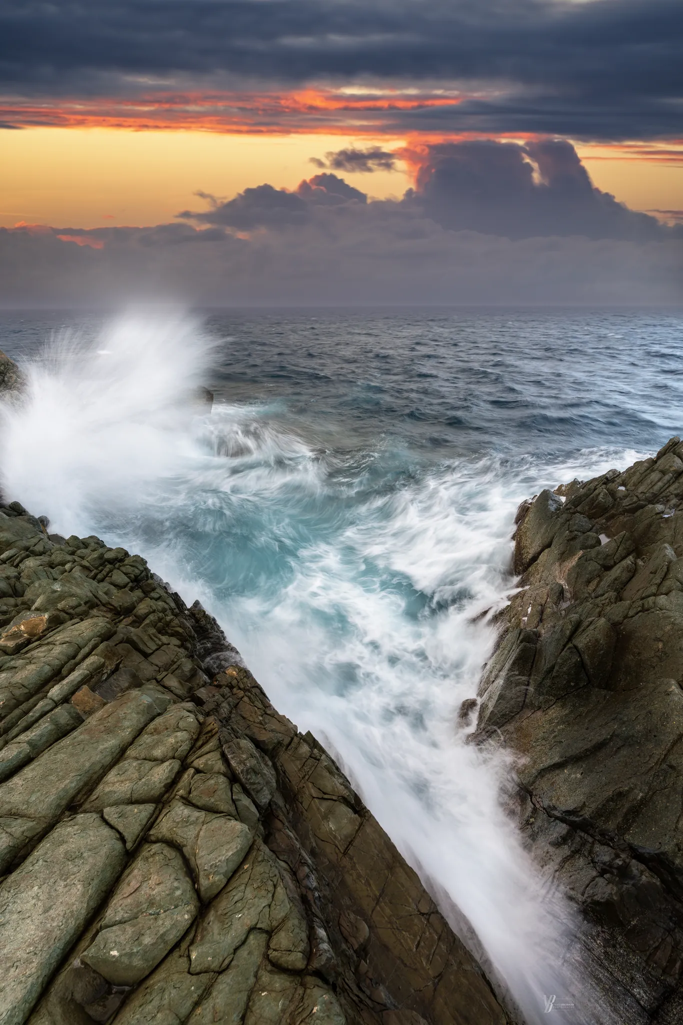 Drama, photograph by Yaniv Bekerman